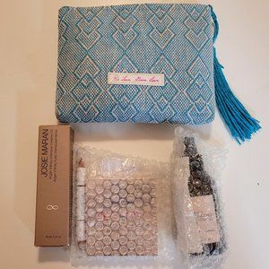 Josie Maran 5 Pc Makeup Set w Bag, Argan Cream, Vibrancy Palette, Hydrating Mist